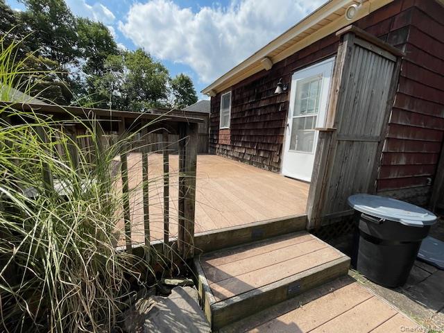 45 Cedar Avenue, Farmingdale, NY 11735