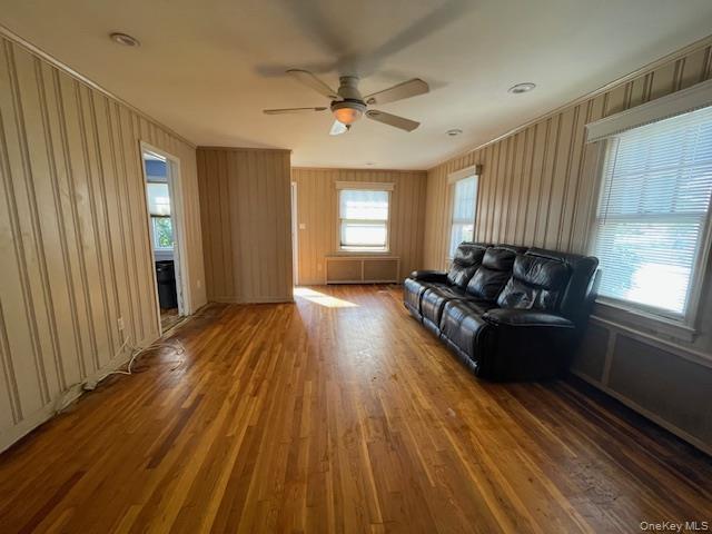 45 Cedar Avenue, Farmingdale, NY 11735