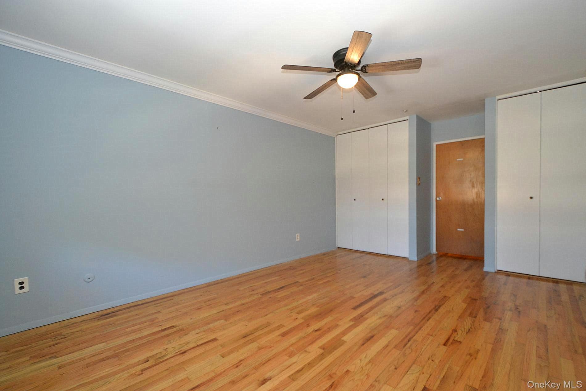 11 Glen Hollow Drive # D15, Holtsville, NY 11742