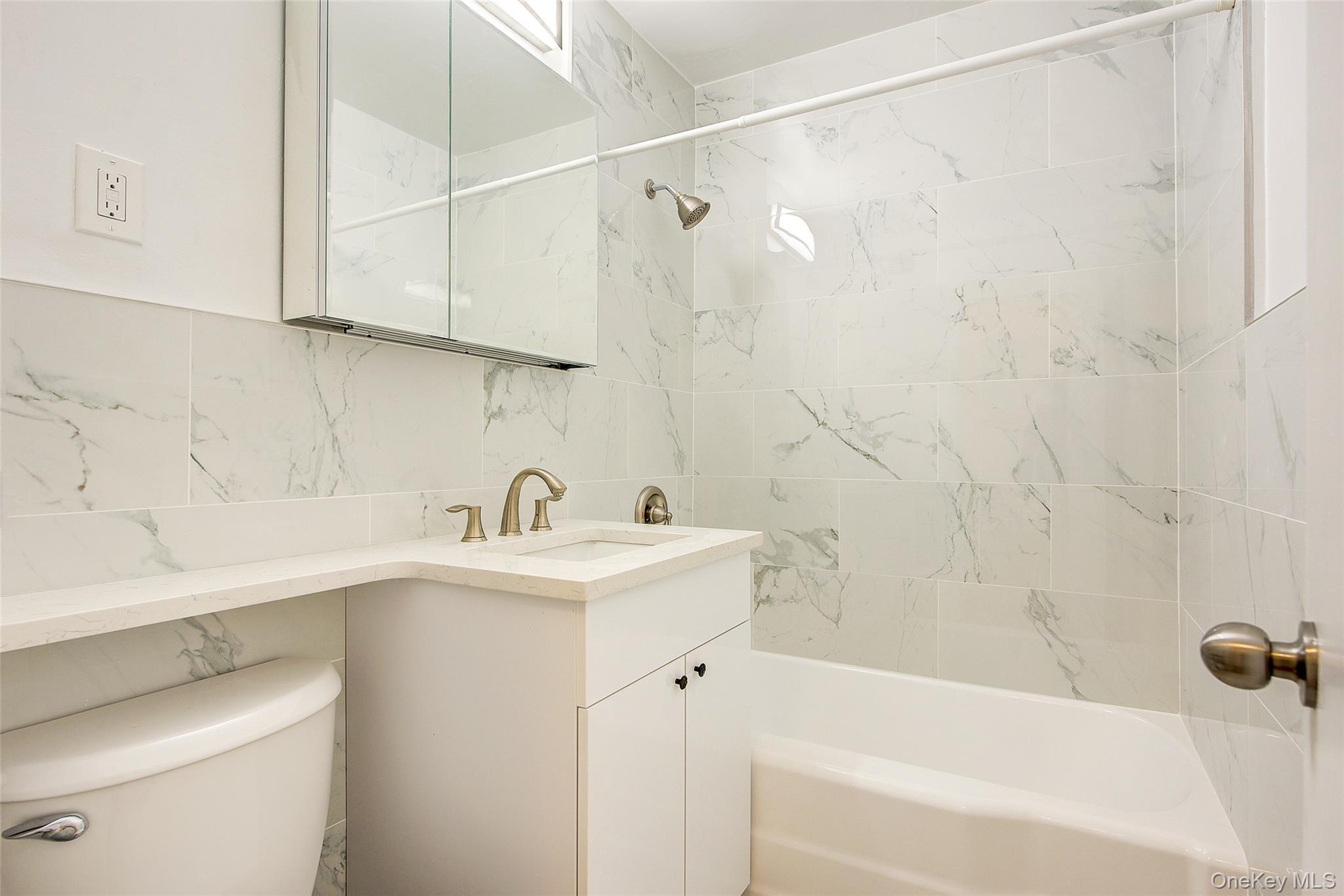 102-10 66th Road # 23K, Forest Hills, NY 11375