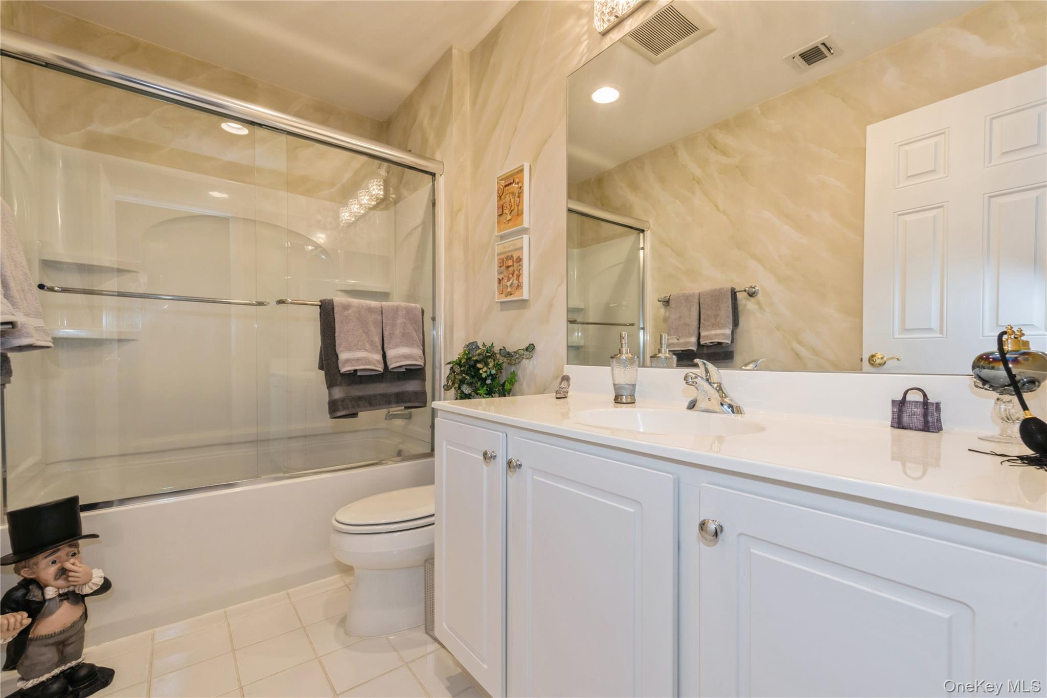 45 Symphony Drive, Lake Grove, NY 11755