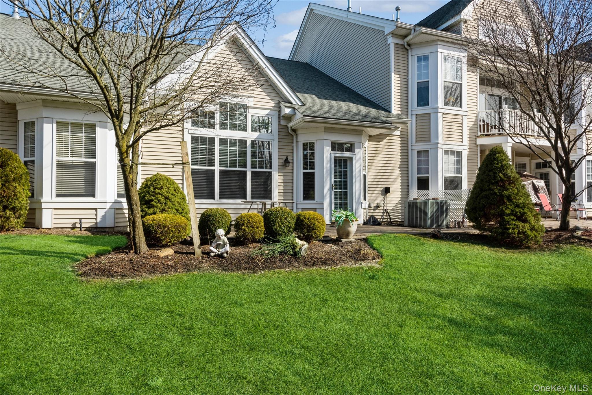 45 Symphony Drive, Lake Grove, NY 11755