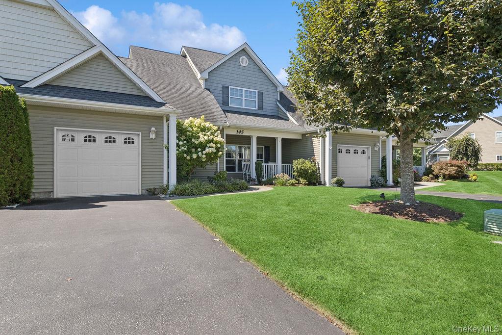 145 Stoneleigh Drive, Riverhead, NY 11901