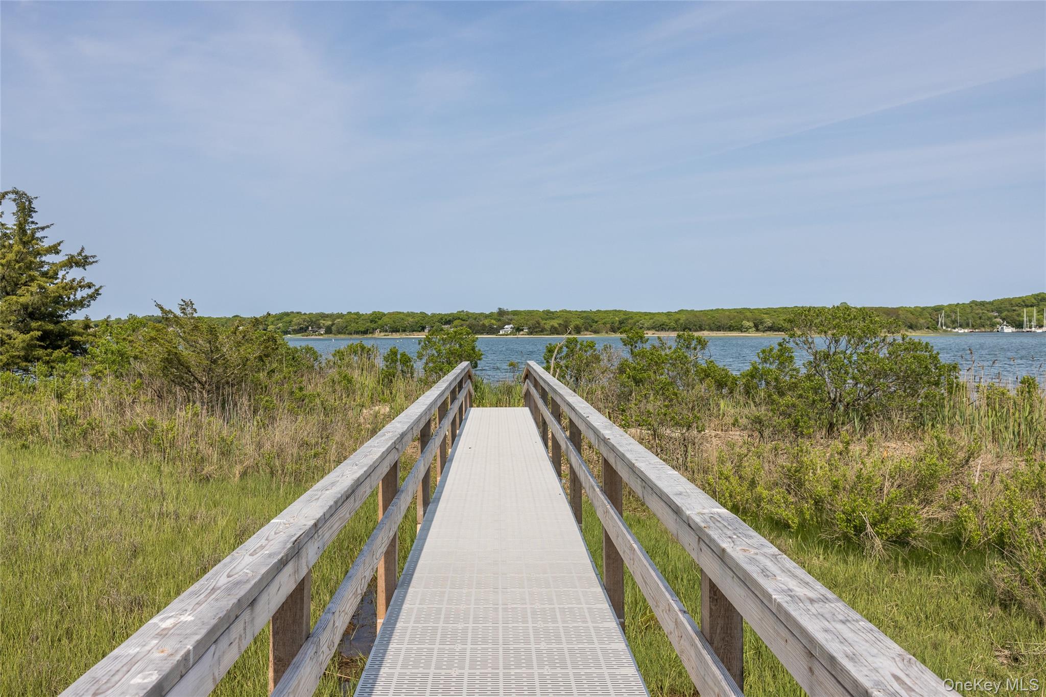 29 Oyster Pond Lane, East Hampton, NY 11937