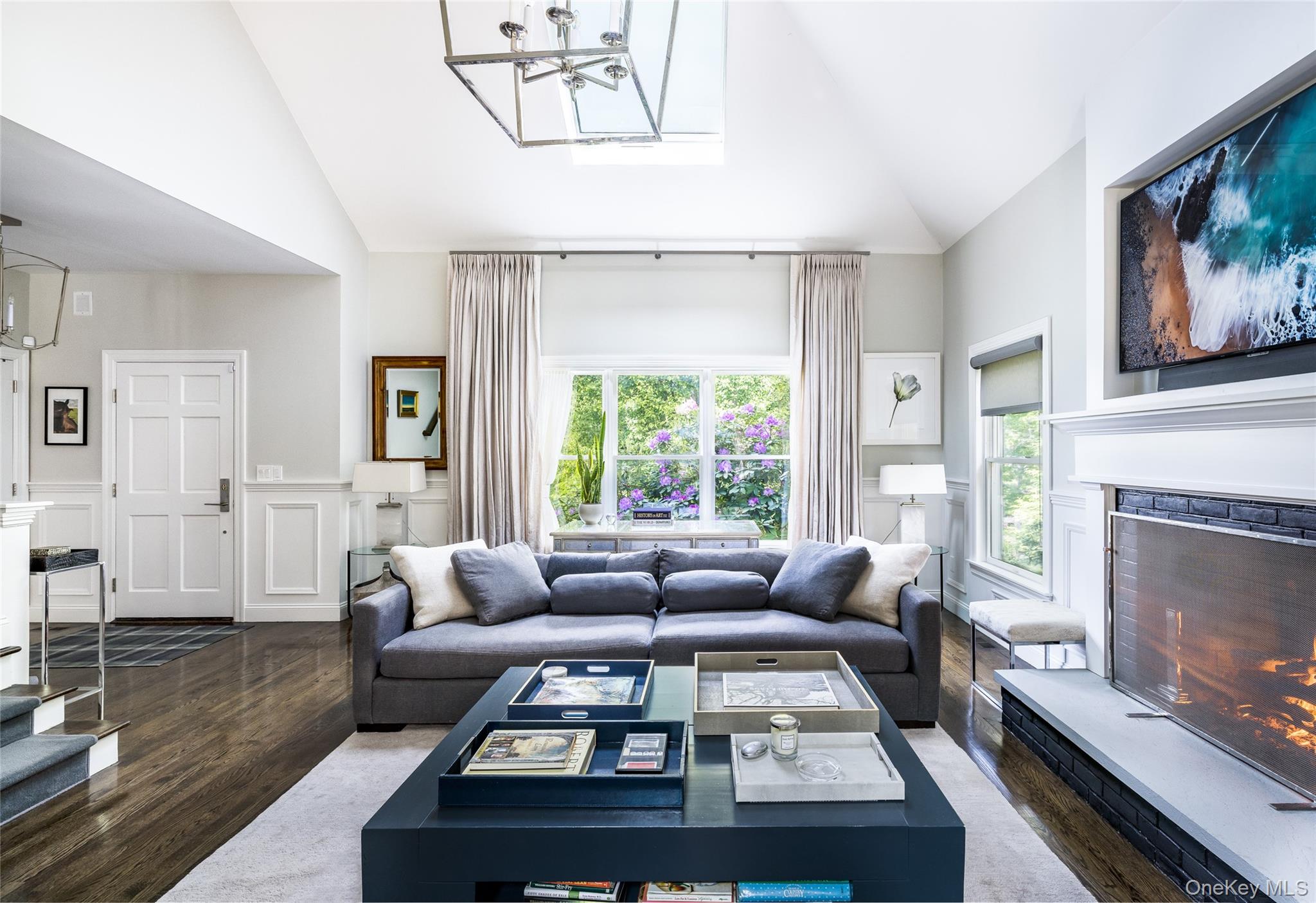 29 Oyster Pond Lane, East Hampton, NY 11937