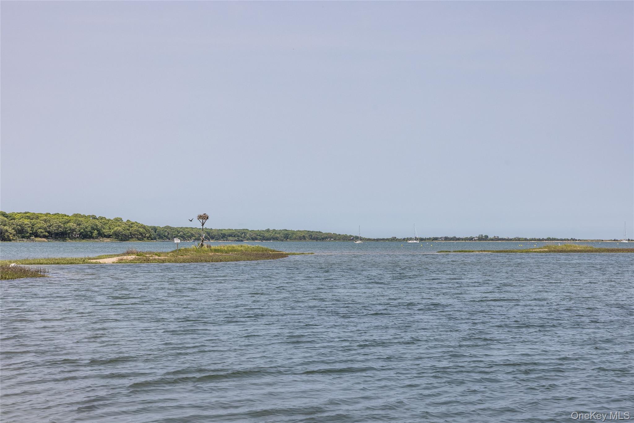 29 Oyster Pond Lane, East Hampton, NY 11937