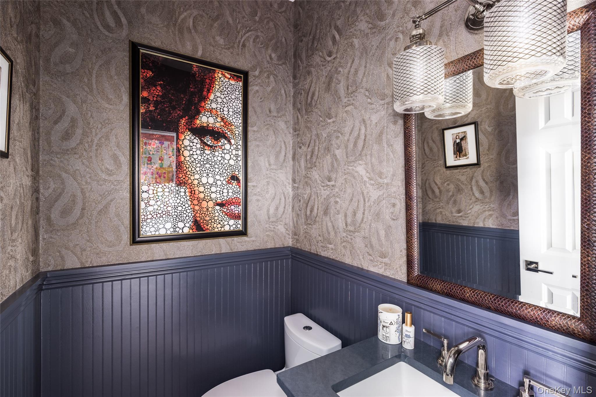 29 Oyster Pond Lane, East Hampton, NY 11937