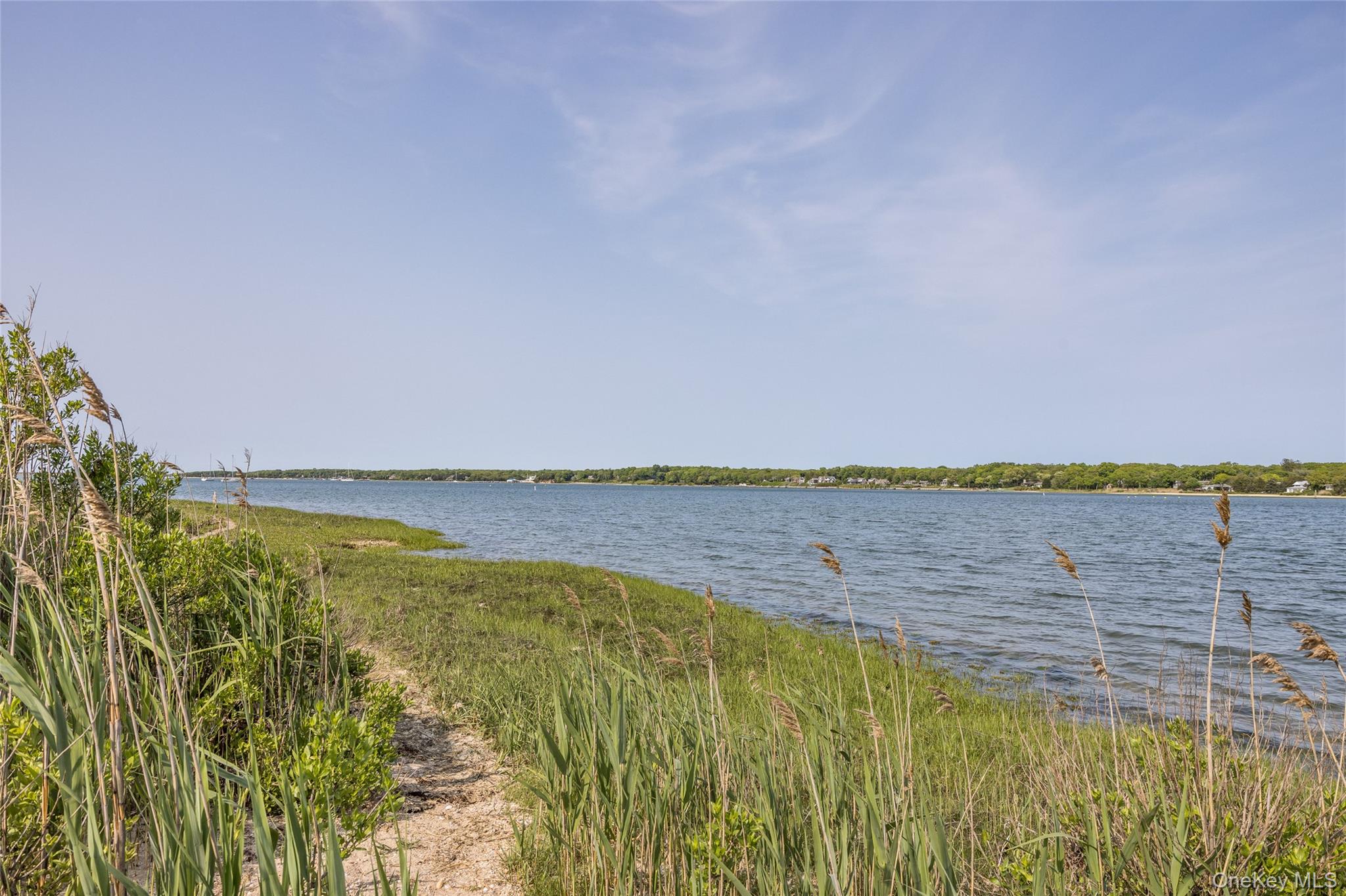 29 Oyster Pond Lane, East Hampton, NY 11937