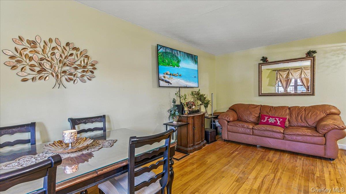 88-10 34Th Avenue # 5C, Jackson Heights, NY 11372