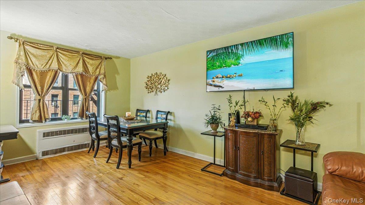 88-10 34Th Avenue # 5C, Jackson Heights, NY 11372