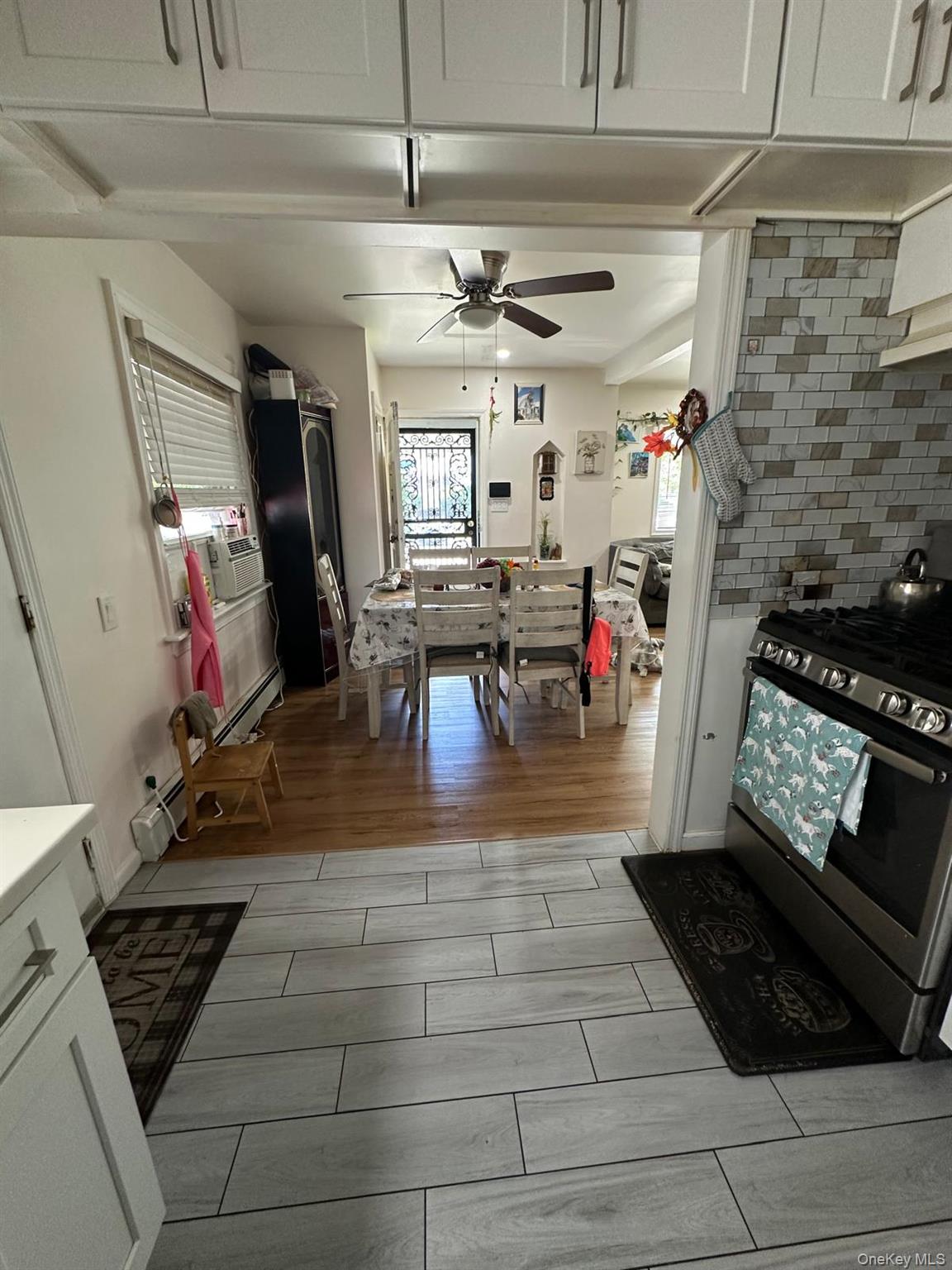 613 Adams Avenue, Hempstead, NY 11552