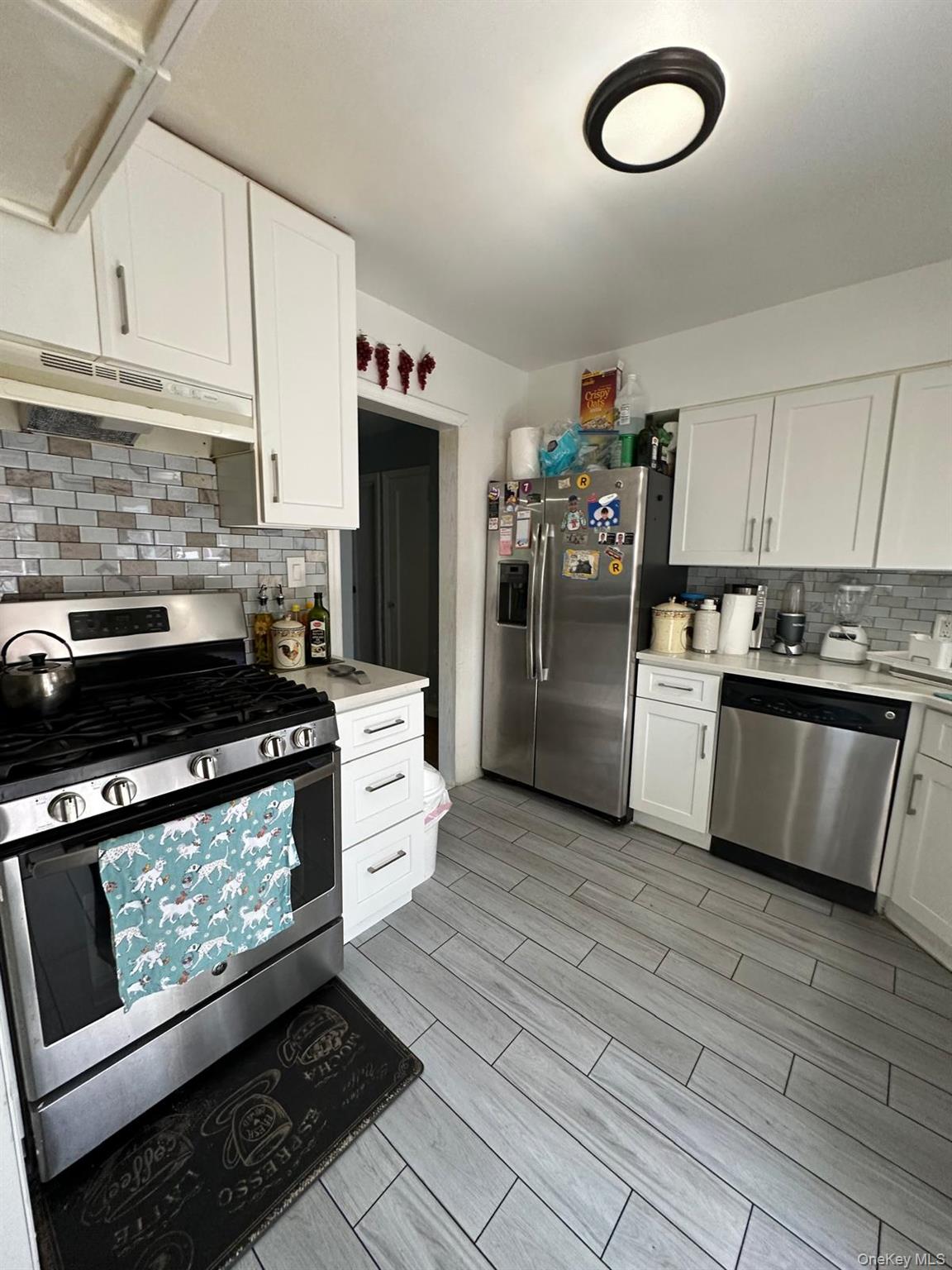 613 Adams Avenue, Hempstead, NY 11552