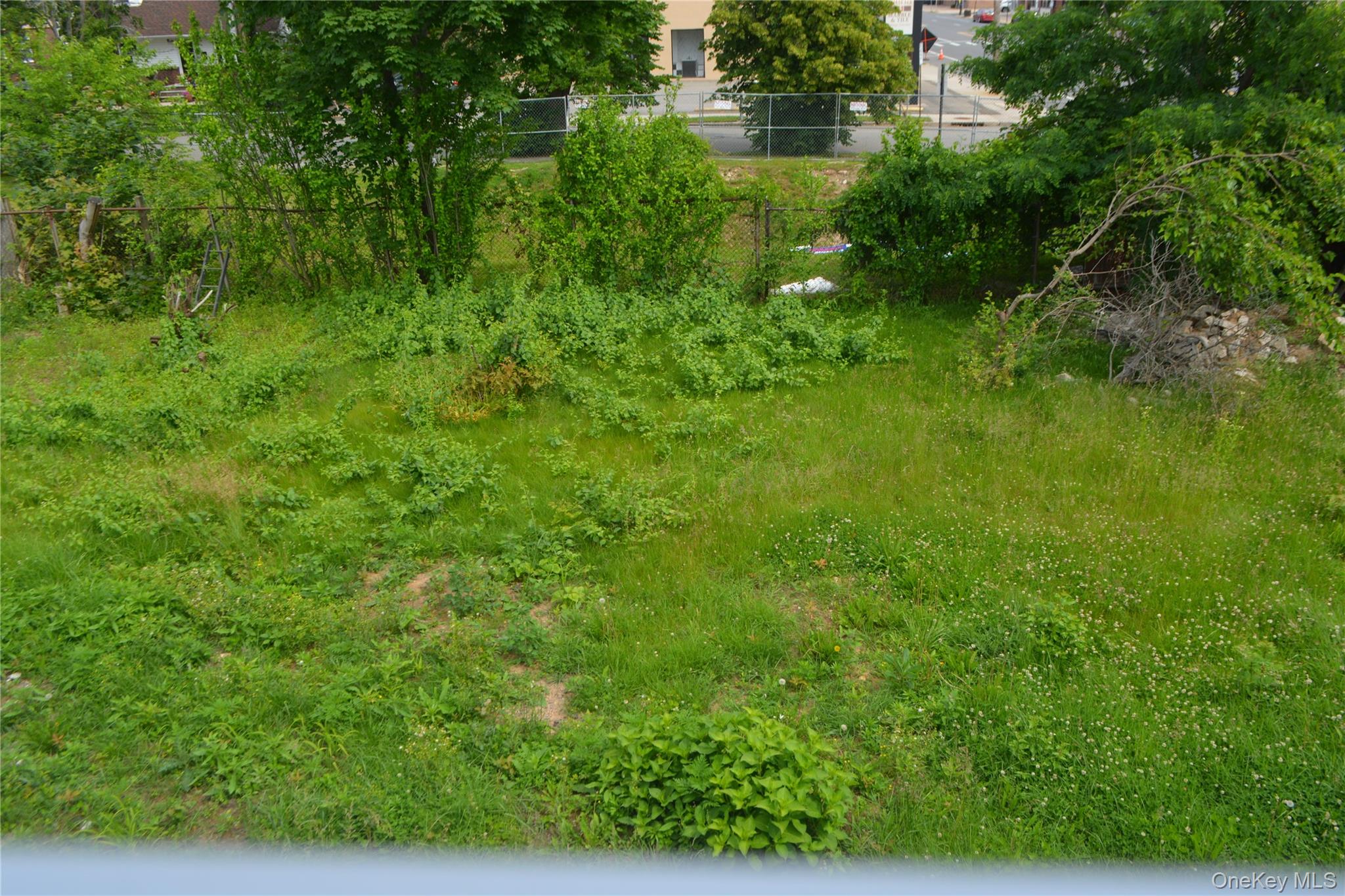 837 Willis Avenue, Albertson, NY 11507