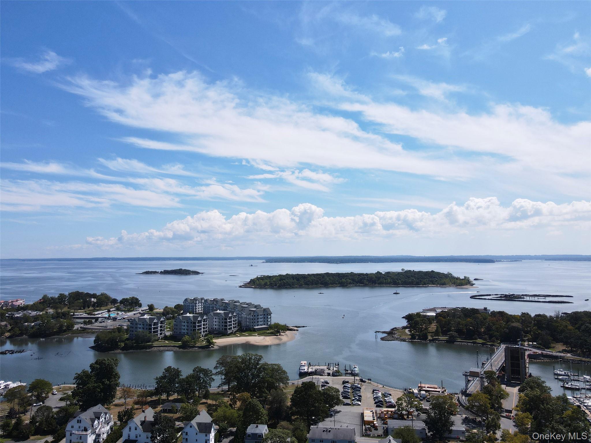 41 Whitewood Avenue, New Rochelle, NY 10805