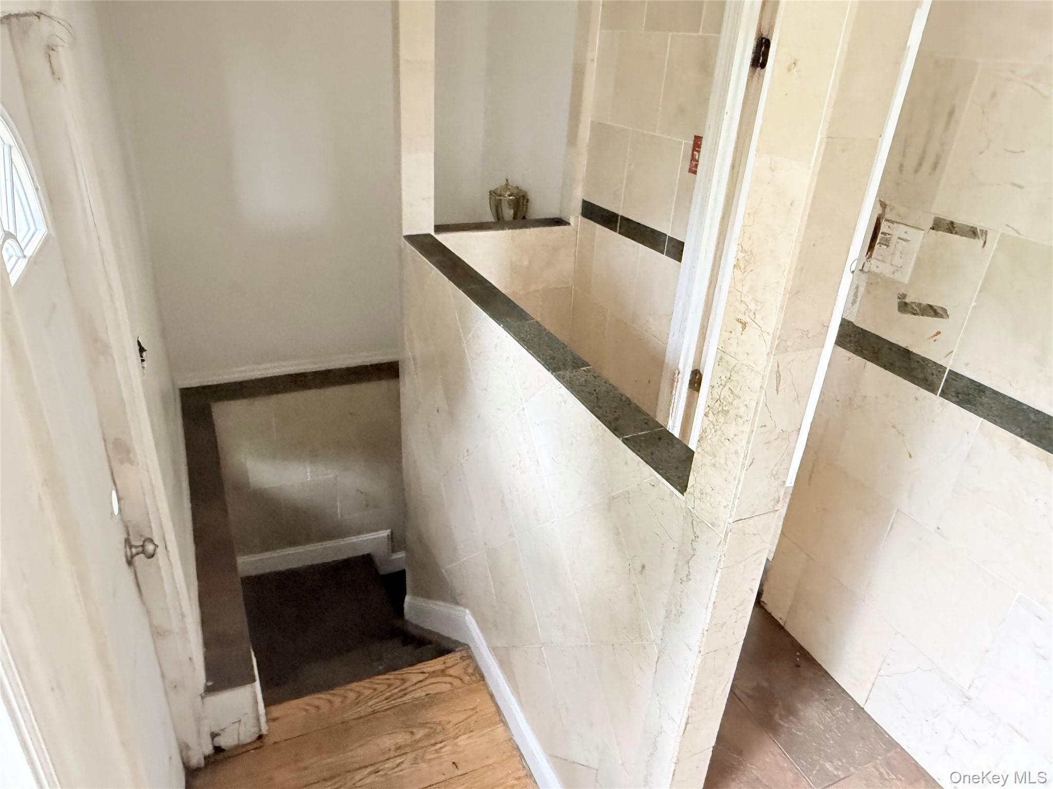 210 Dartmouth Street, Hempstead, NY 11550