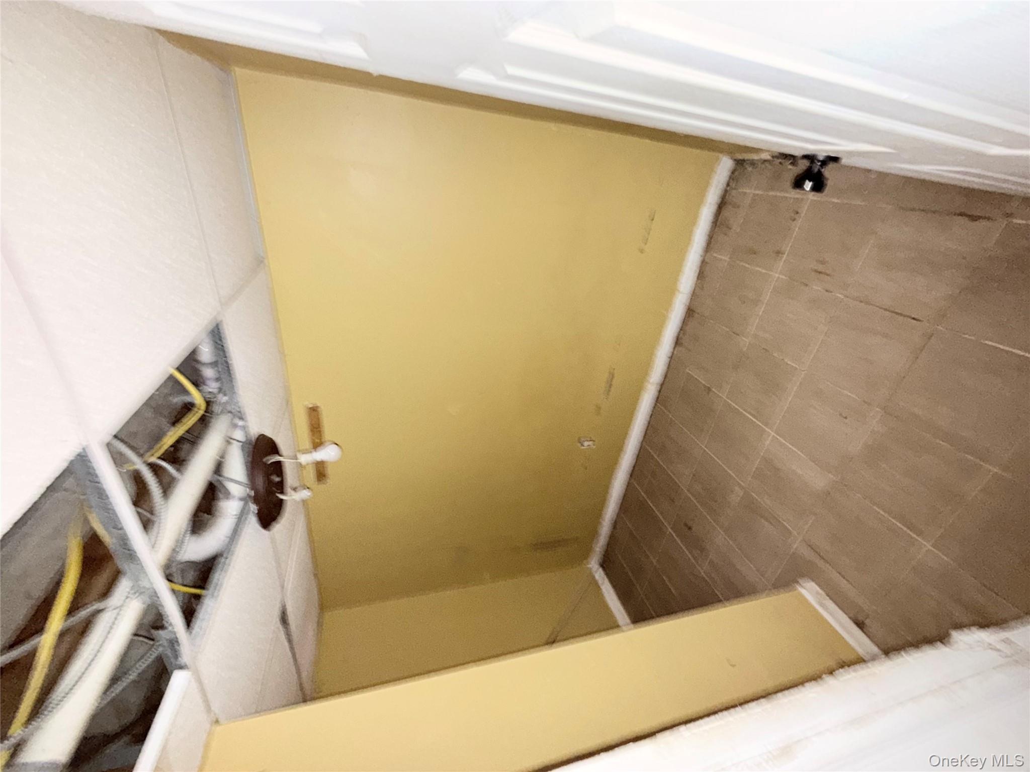 210 Dartmouth Street, Hempstead, NY 11550