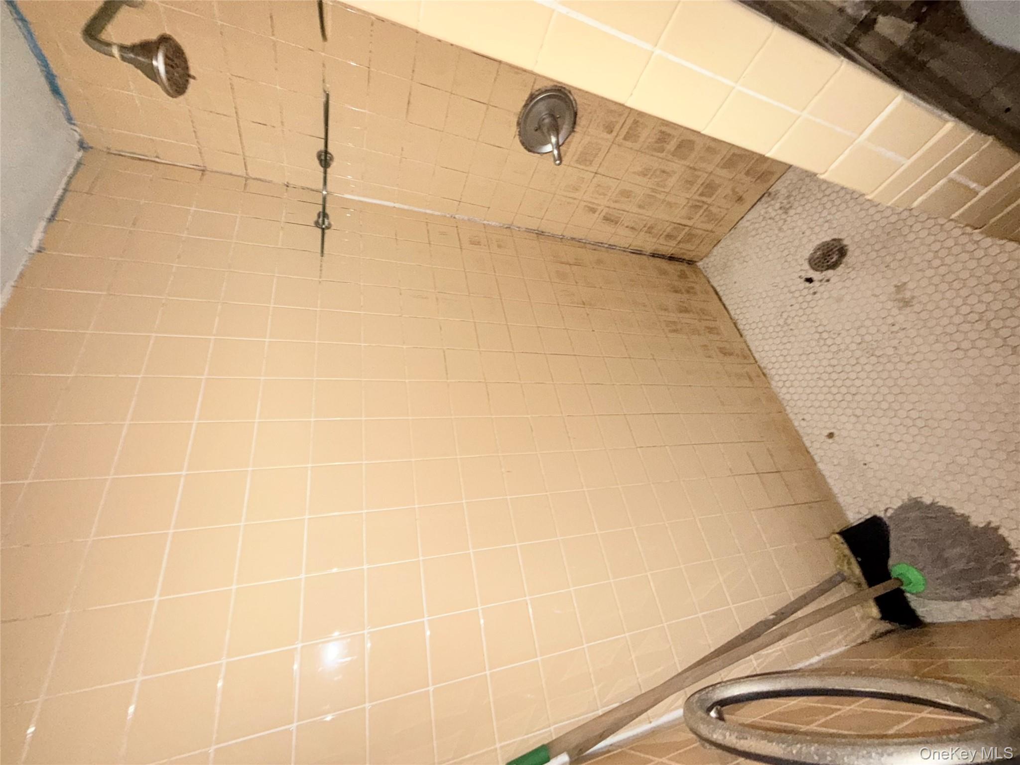 210 Dartmouth Street, Hempstead, NY 11550