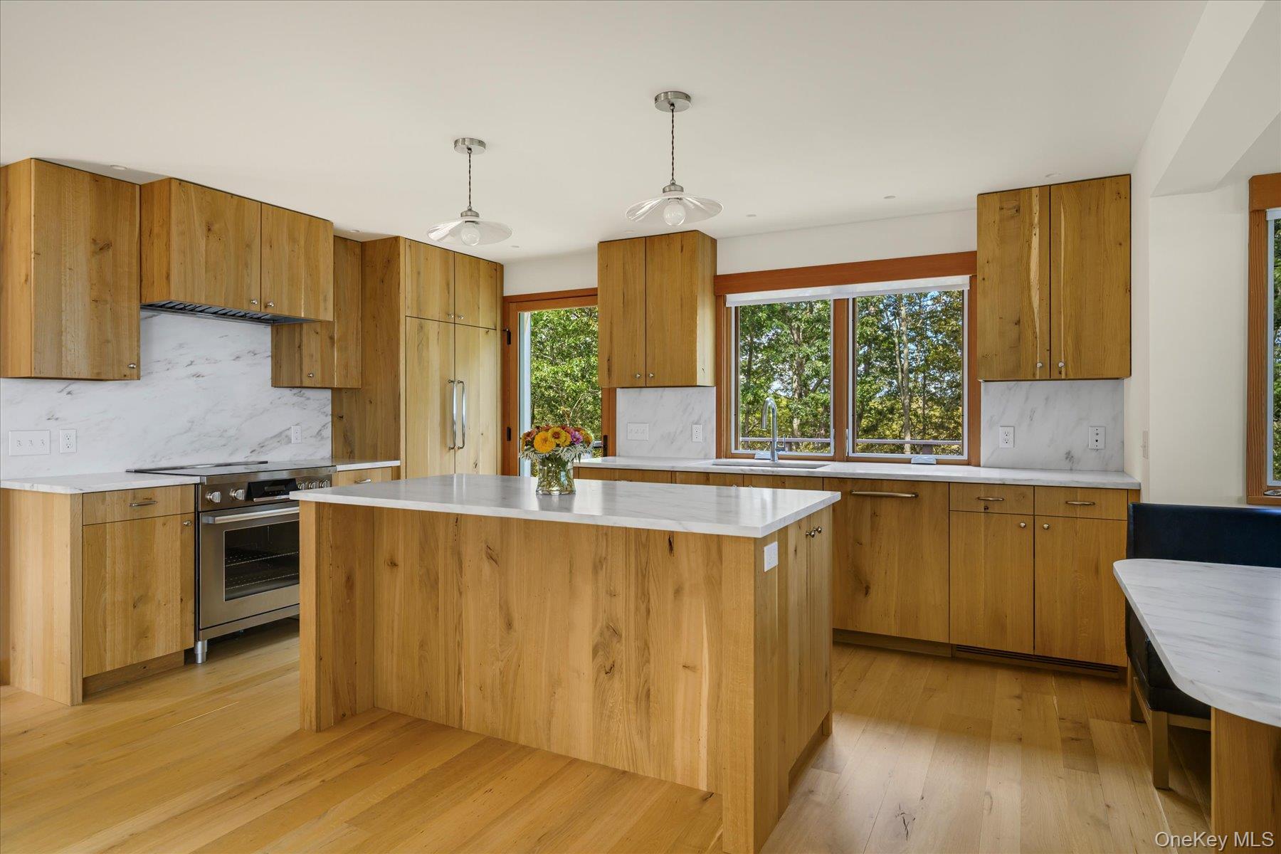 21 Thompson Road, Shelter Island, NY 11964