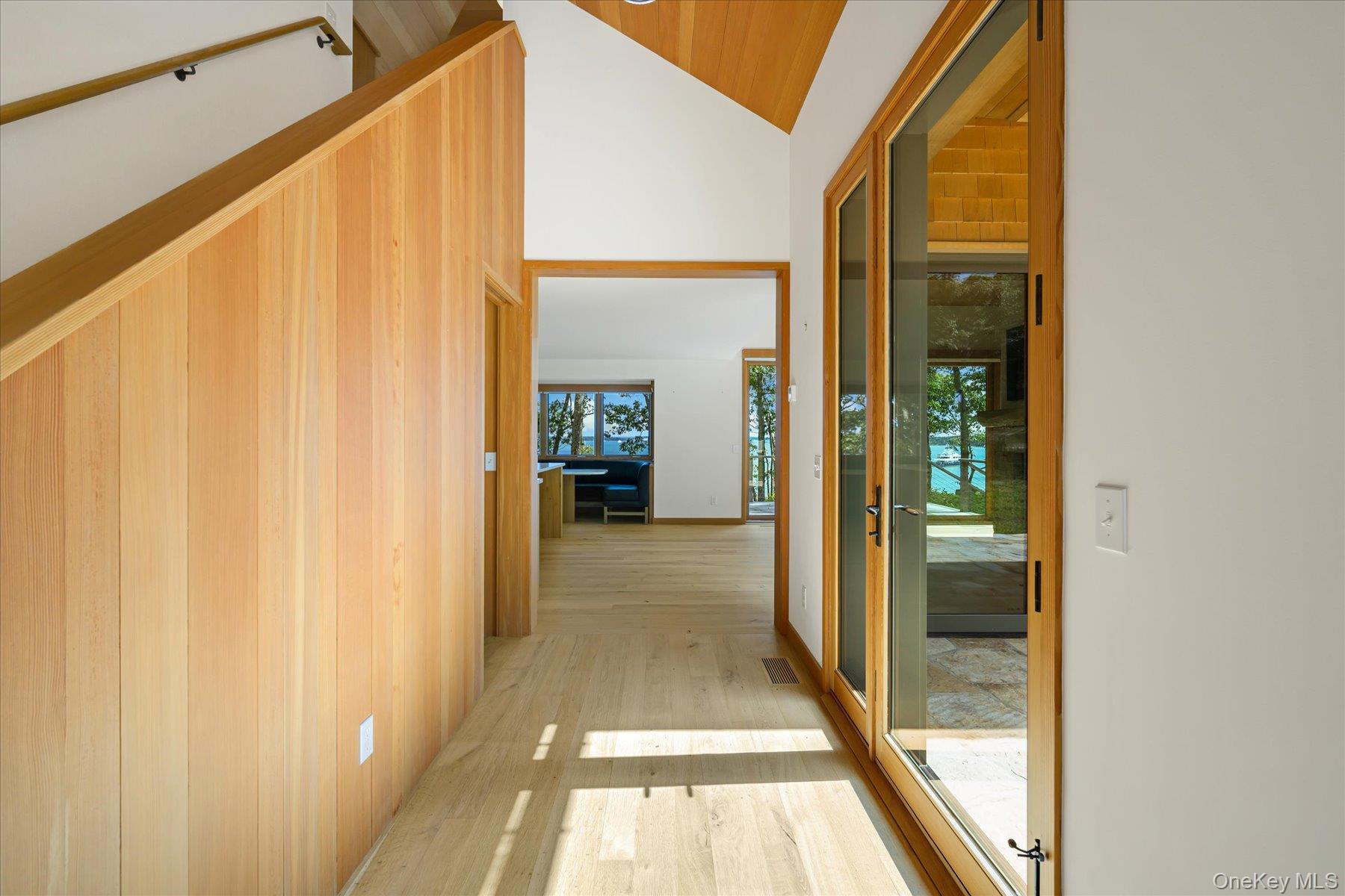 21 Thompson Road, Shelter Island, NY 11964