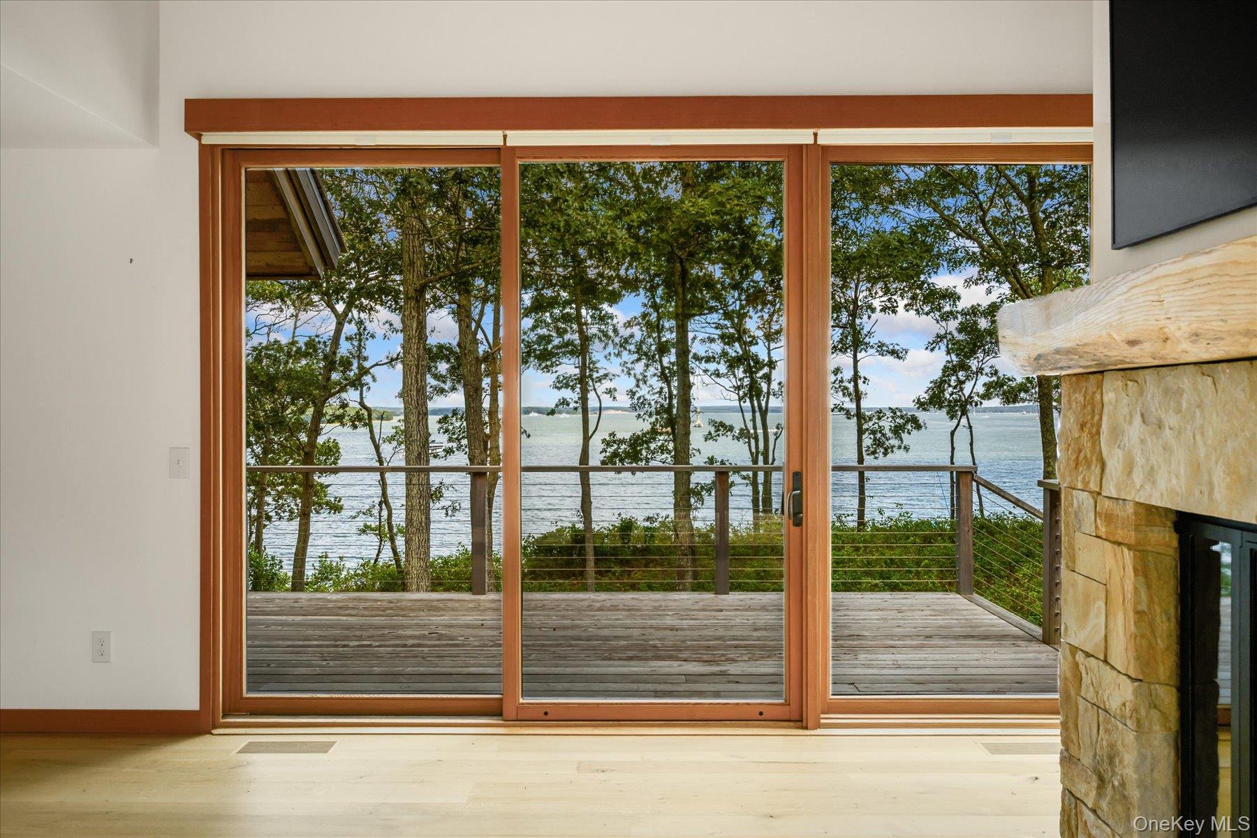 21 Thompson Road, Shelter Island, NY 11964