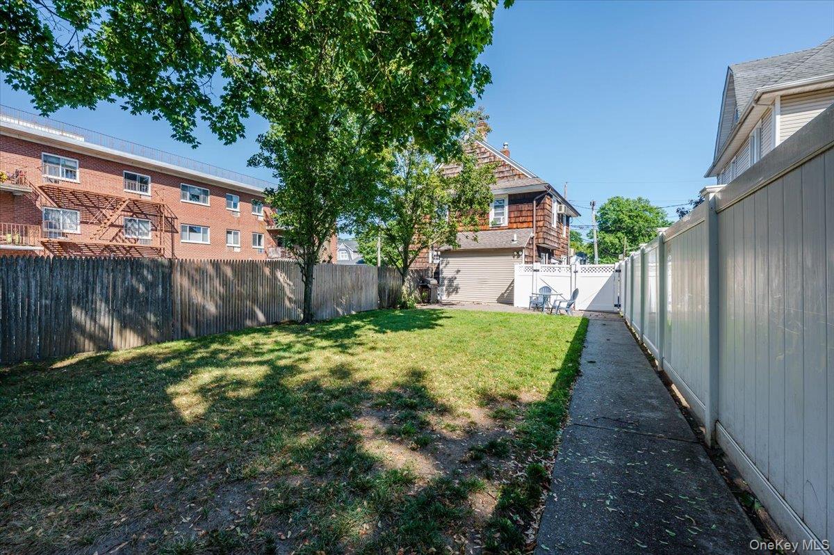 48 Davison # 1st Floor, Rockville Centre, NY 11570