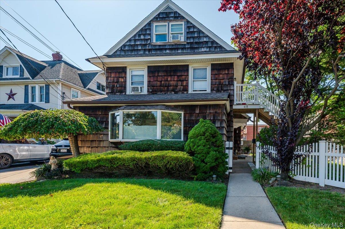 48 Davison # 1st Floor, Rockville Centre, NY 11570