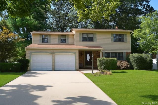 10 N Hoffman Lane, Hauppauge, NY 11788