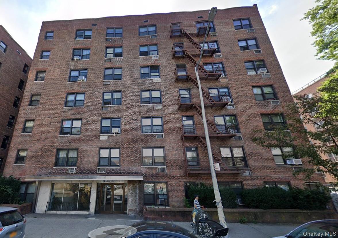 143-30 Roosevelt # #3H, Flushing, NY 11354