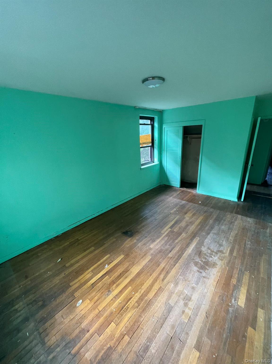 143-30 Roosevelt # #3H, Flushing, NY 11354