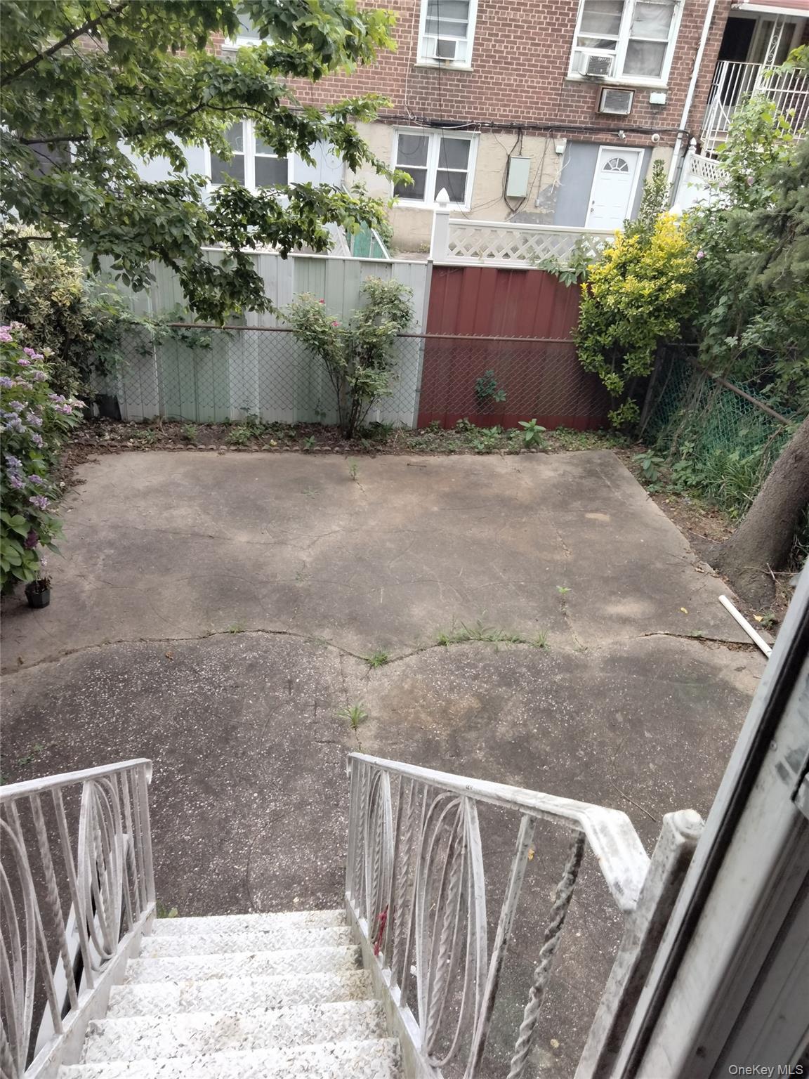 28 Paerdegat 9th Street, Brooklyn, NY 11236