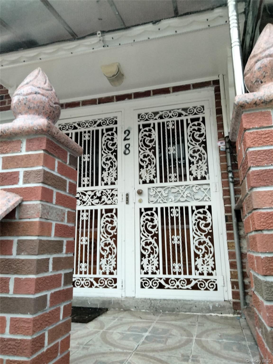 28 Paerdegat 9th Street, Brooklyn, NY 11236