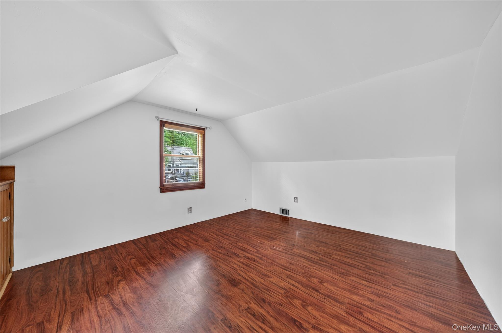 2 Charlotte Place, Monroe, NY 10950