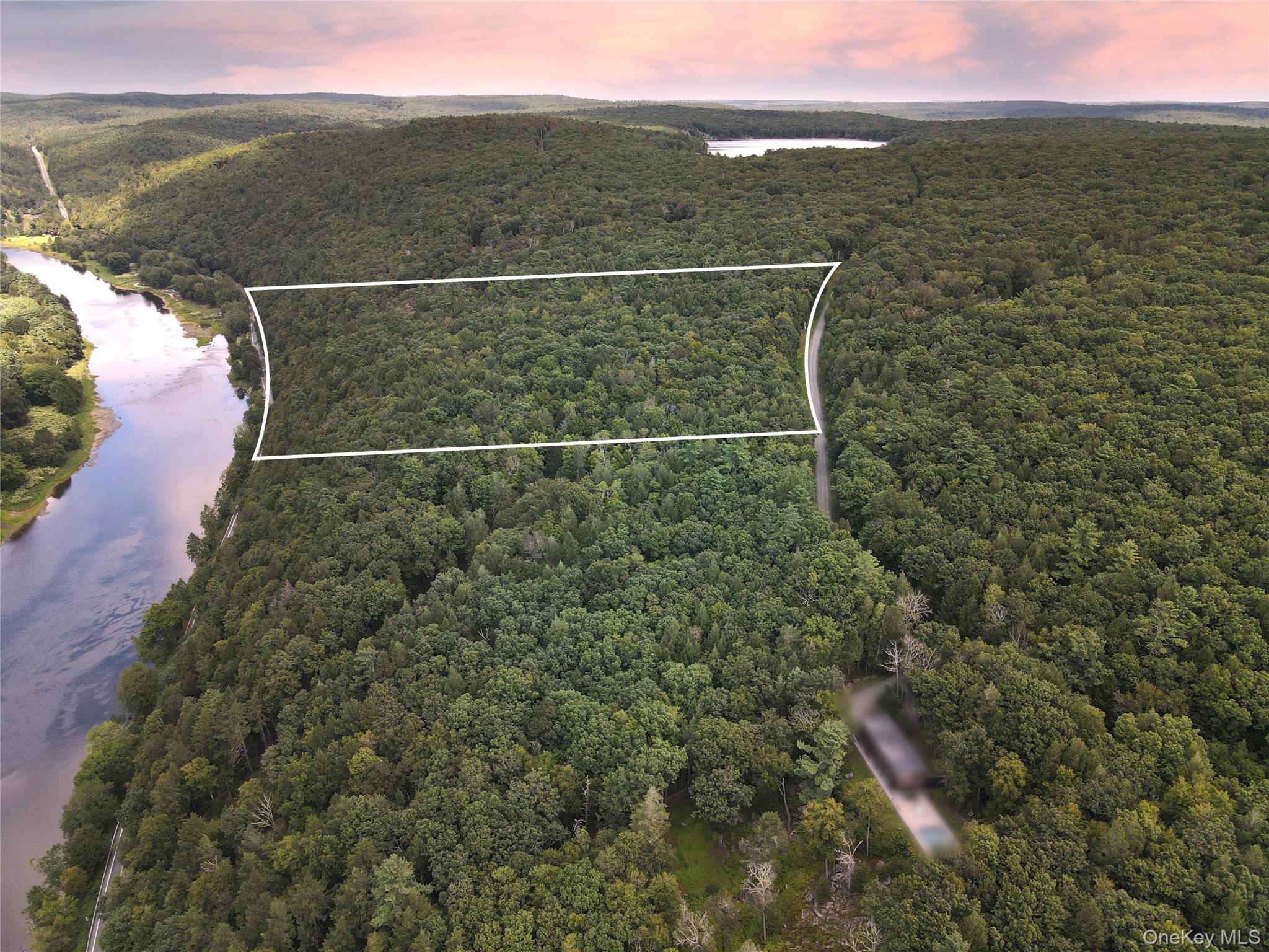 Zane Grey Way, Barryville, NY 12719