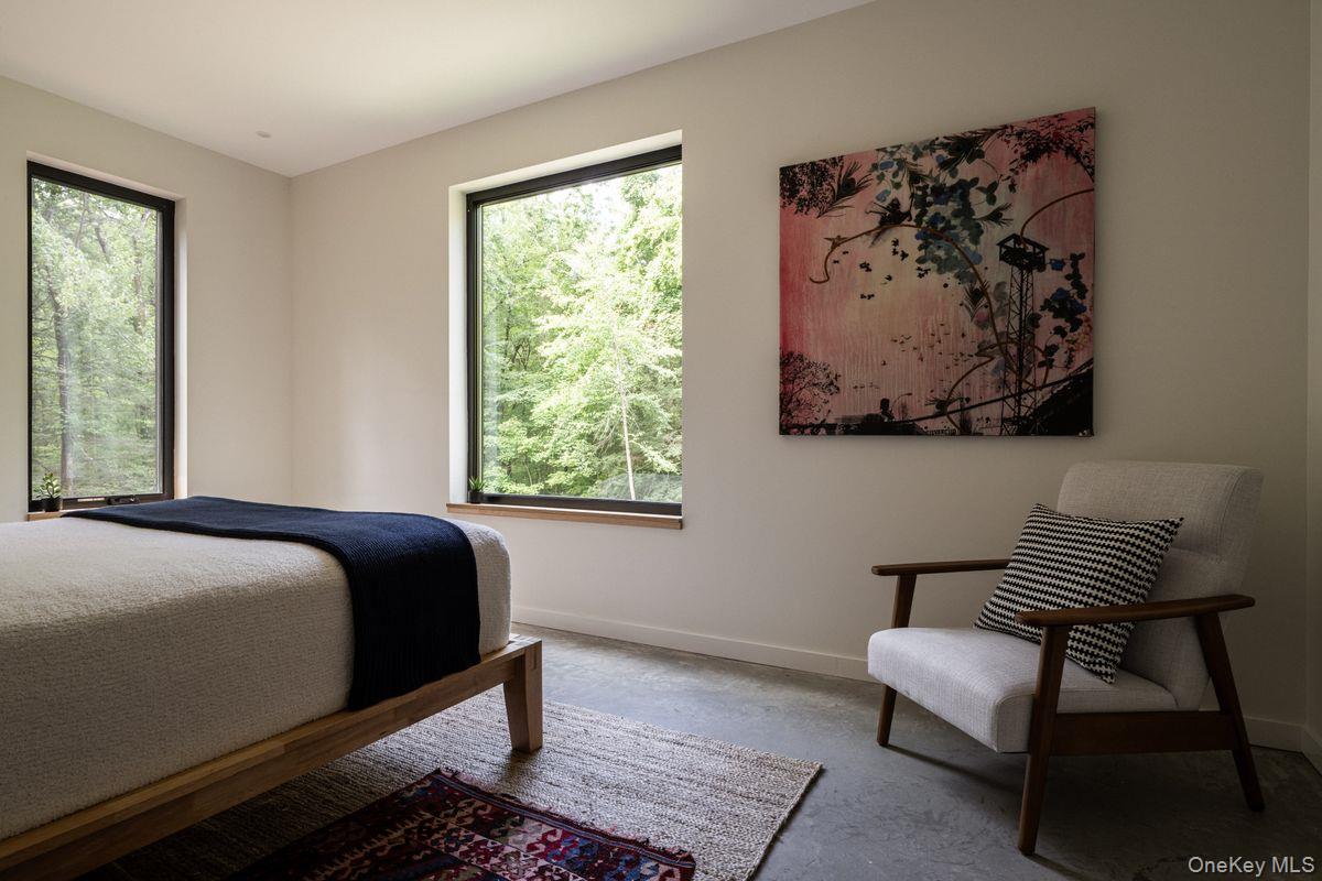 4 Sarah Court, Rhinebeck, NY 12572