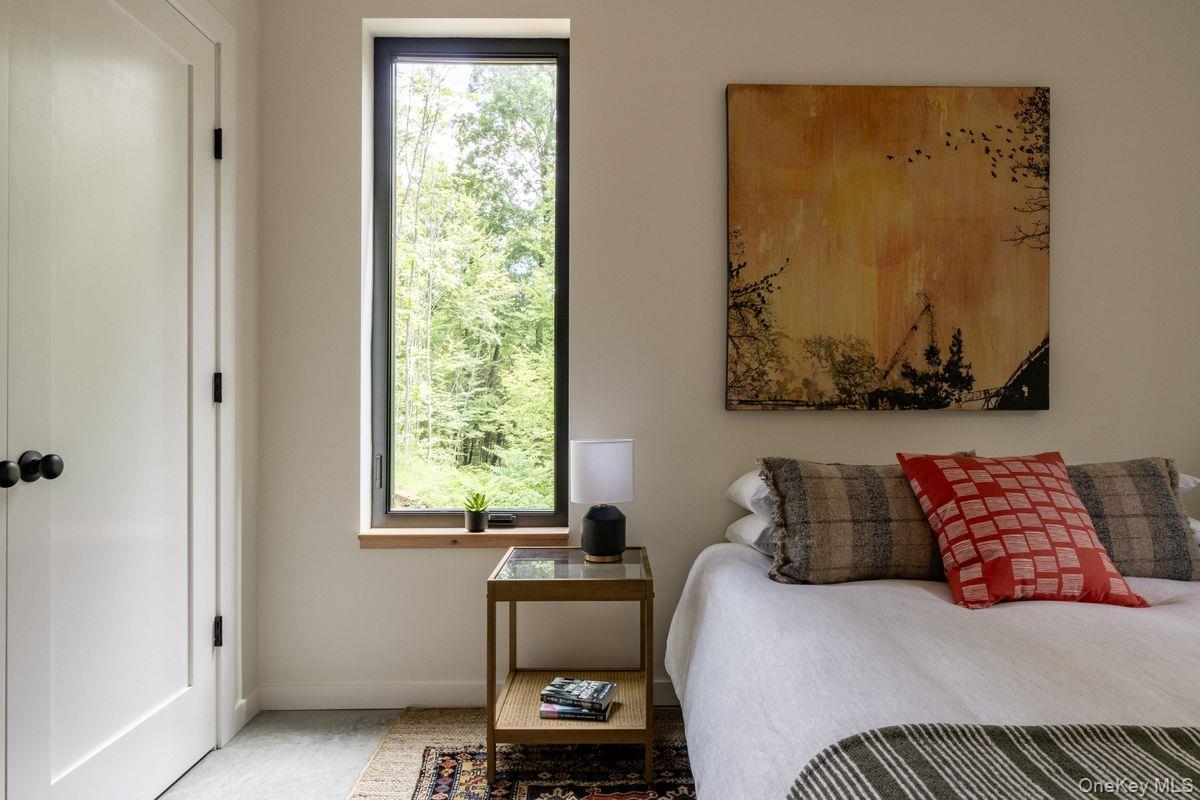 4 Sarah Court, Rhinebeck, NY 12572