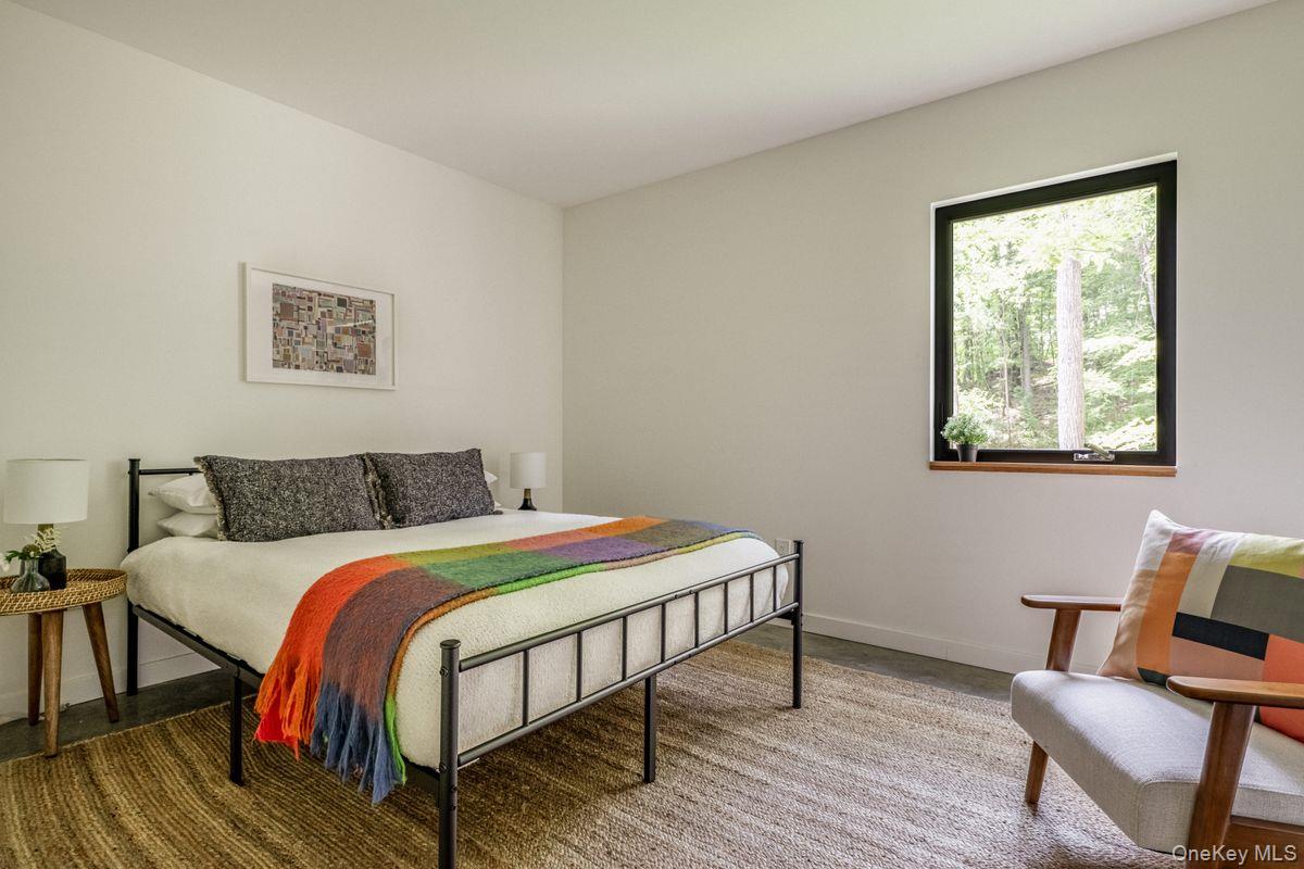 4 Sarah Court, Rhinebeck, NY 12572