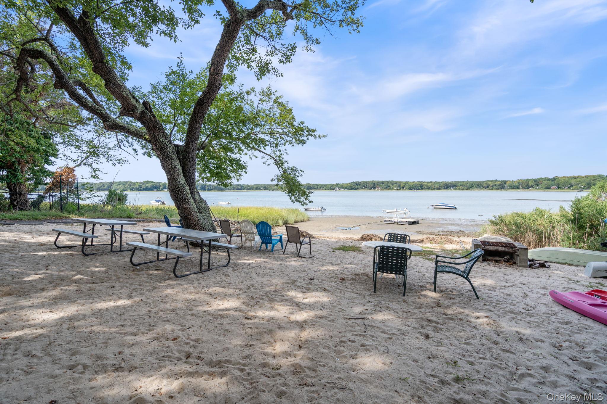 24 Conscience Circle, Setauket, NY 11733