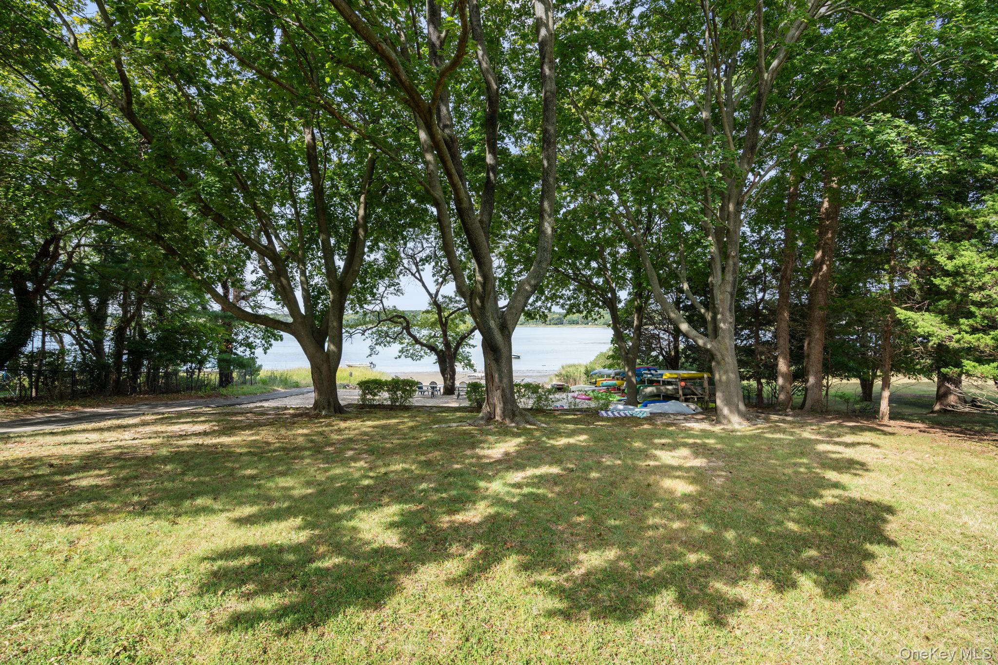 24 Conscience Circle, Setauket, NY 11733