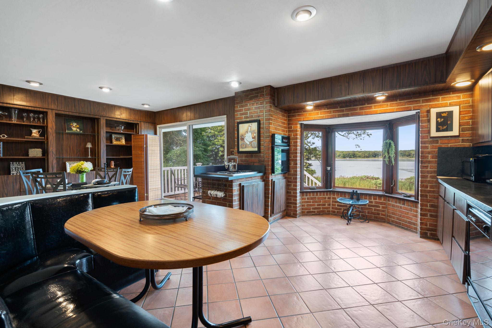 24 Conscience Circle, Setauket, NY 11733