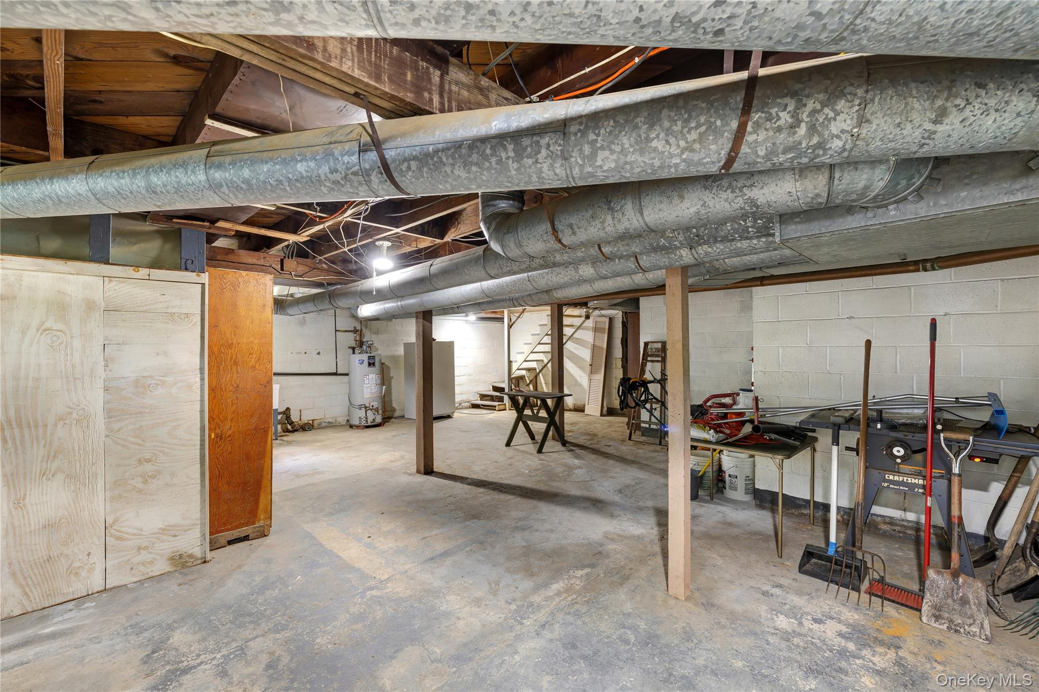 11 Mountain View Road, Poughkeepsie, NY 12603