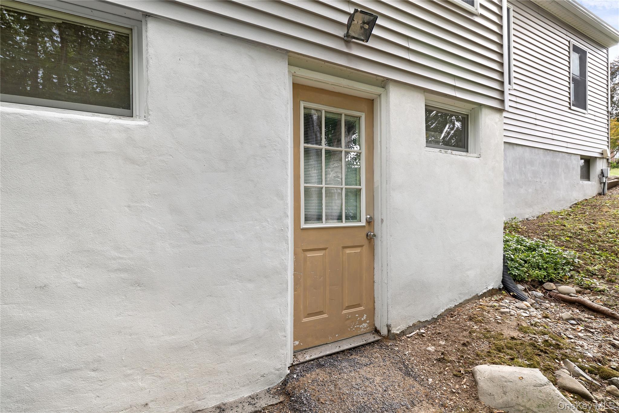 11 Mountain View Road, Poughkeepsie, NY 12603