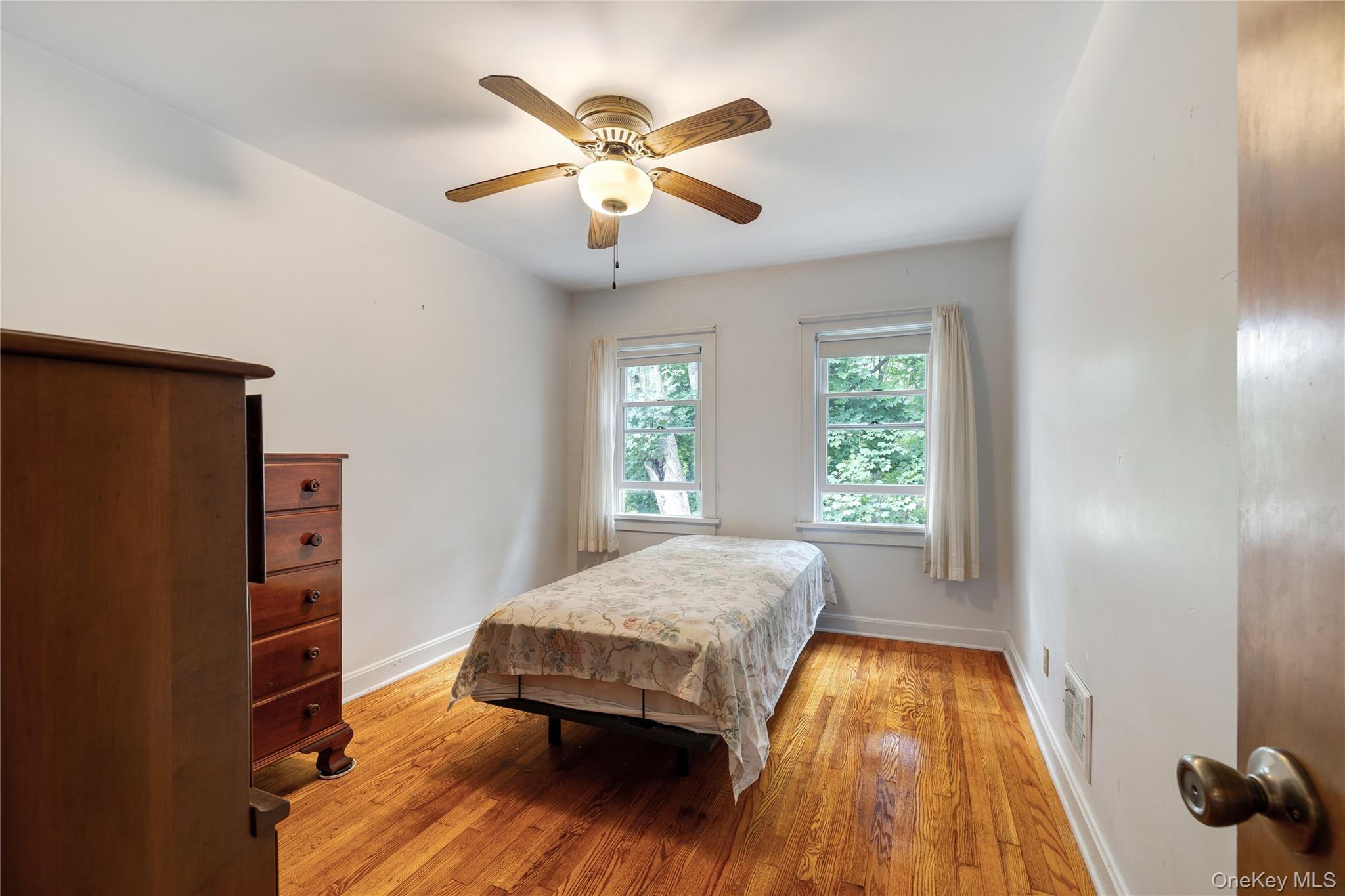 11 Mountain View Road, Poughkeepsie, NY 12603