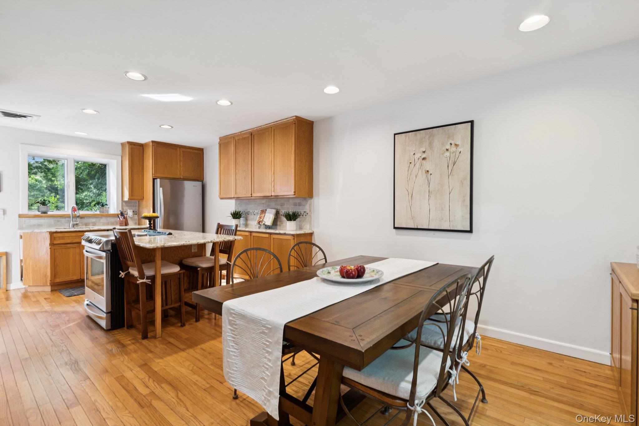 106 Lowell Place, Port Jefferson, NY 11777