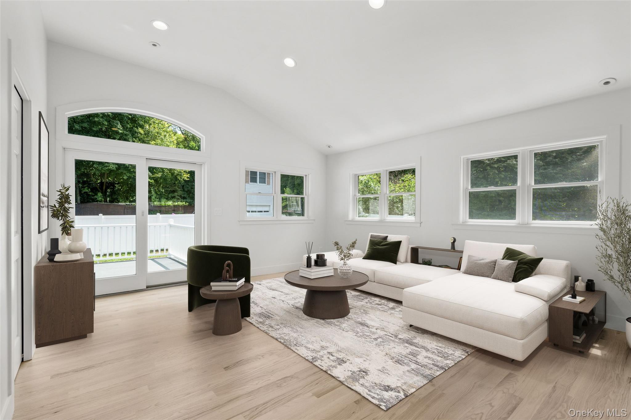 324 Tuxedo Place, Hawthorne, NY 10532