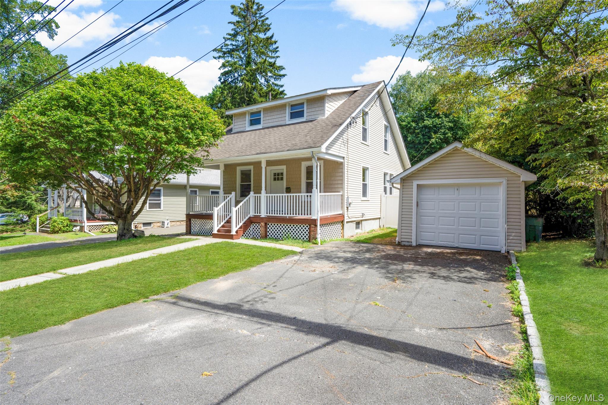 324 Tuxedo Place, Hawthorne, NY 10532