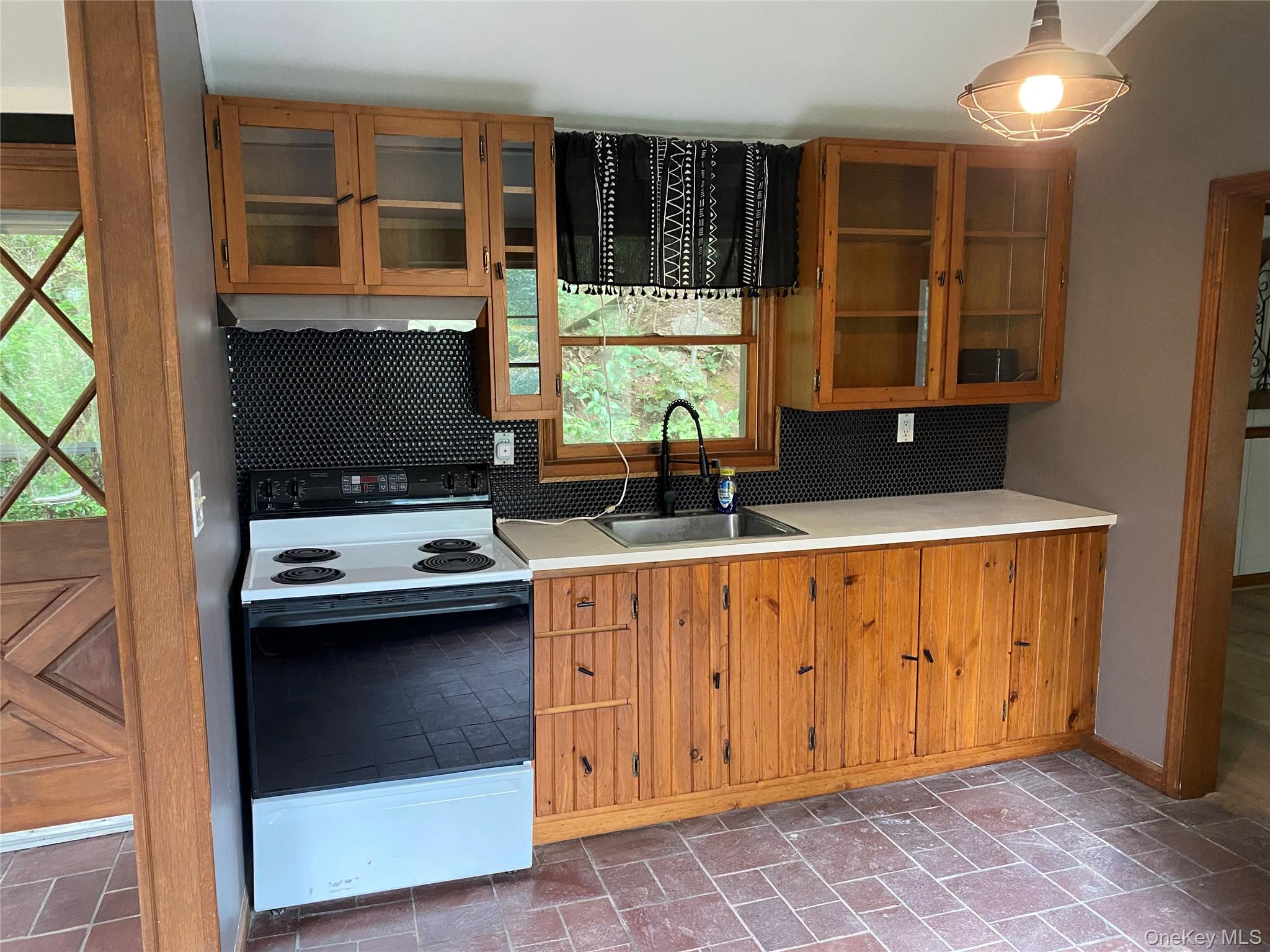 33 Rocky Trail, Wurtsboro, NY 12790