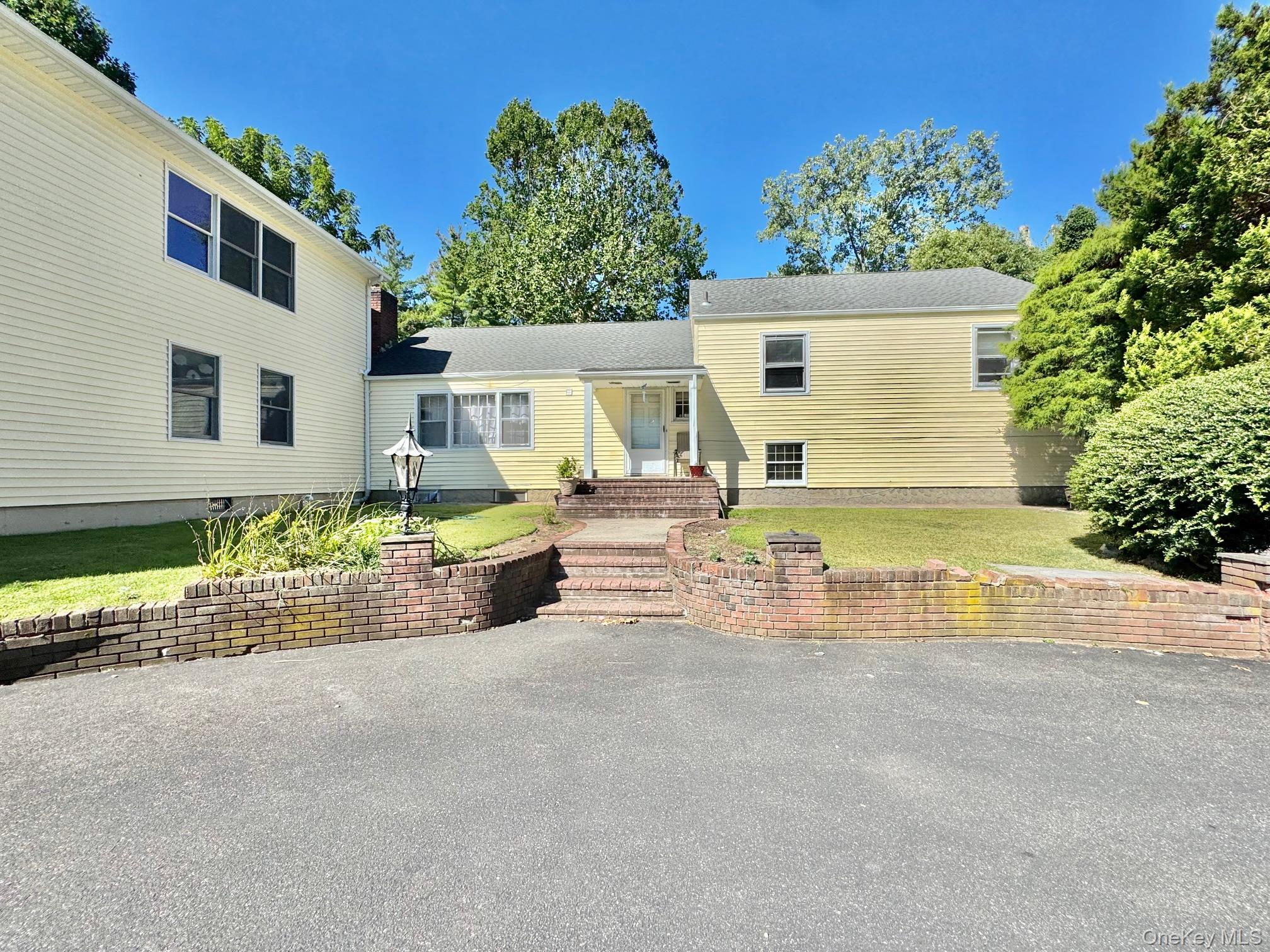 329 Deer Park Road, Dix Hills, NY 11746