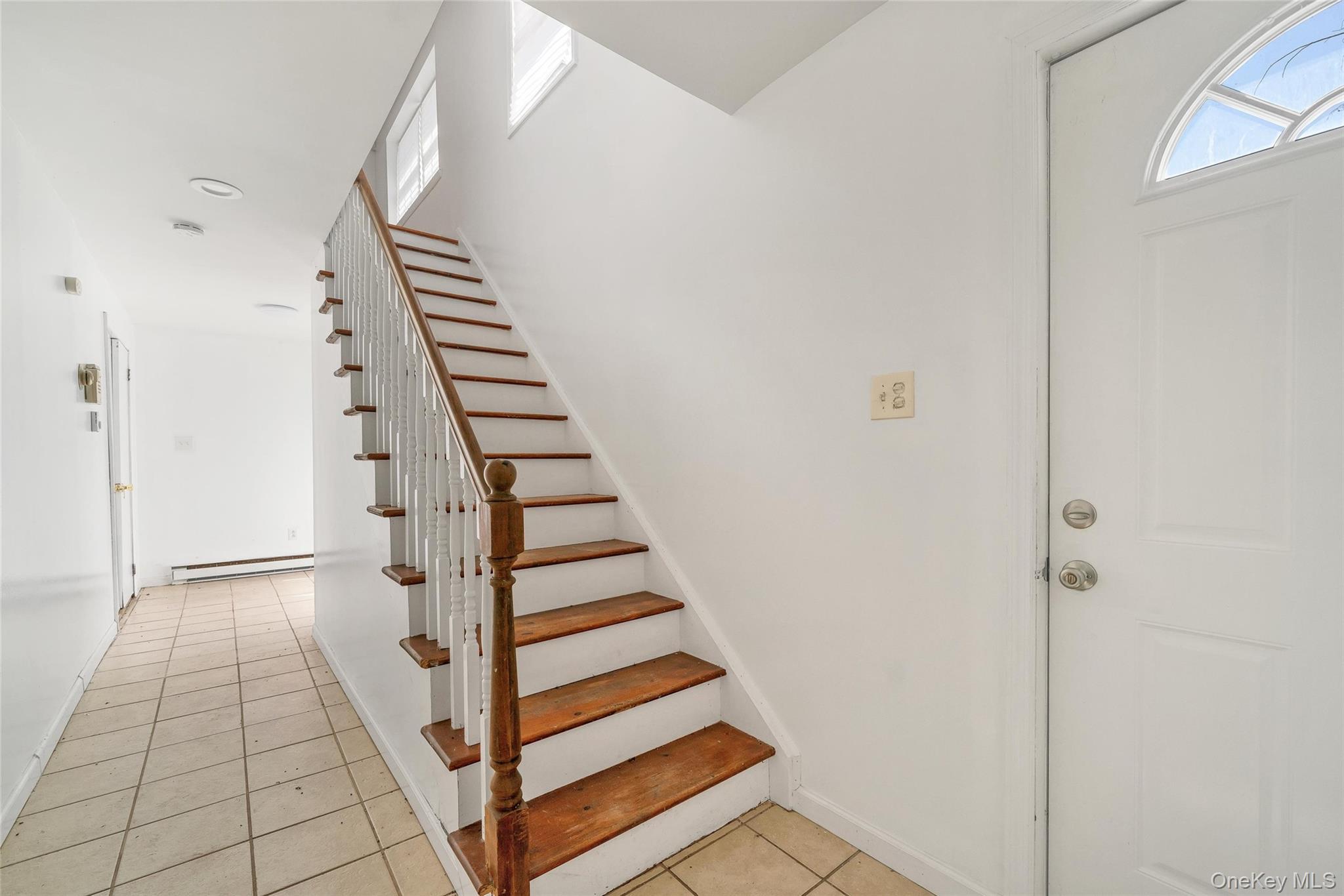 38 Roosevelt Avenue, Woodridge, NY 12789