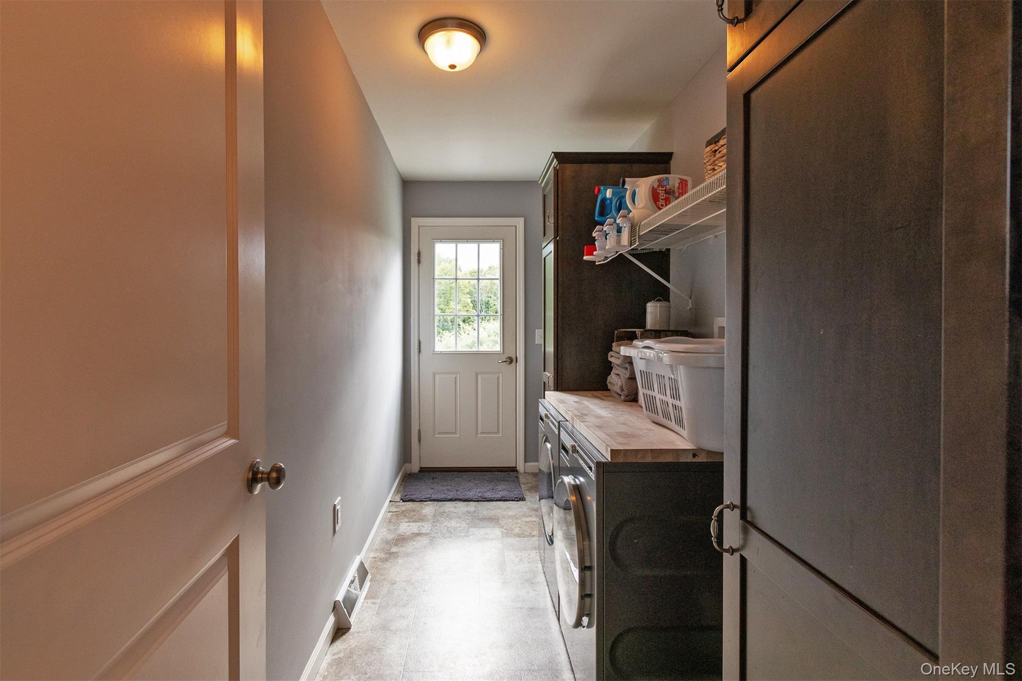 292 Battenfeld Road, Red Hook, NY 12571