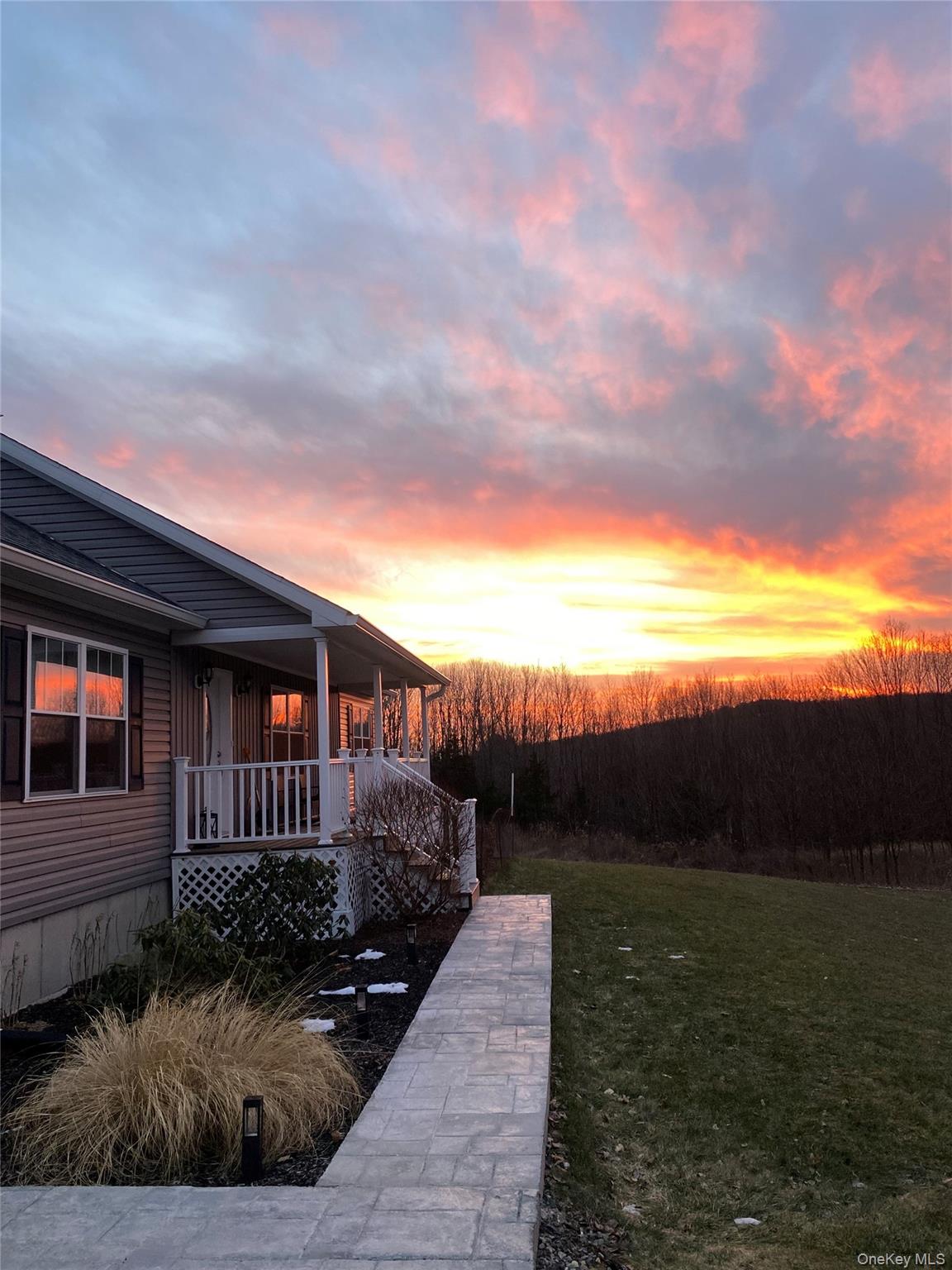 292 Battenfeld Road, Red Hook, NY 12571